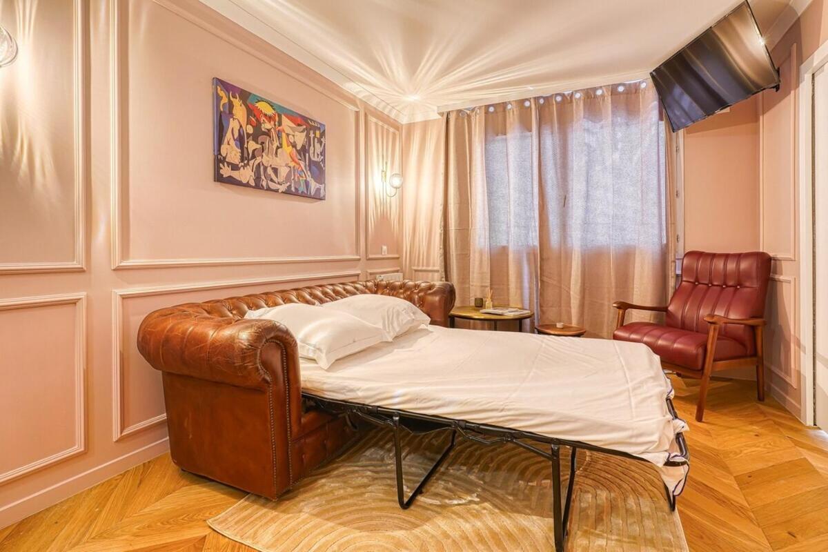 Melody Suite In Paris Courbevoie Bagian luar foto