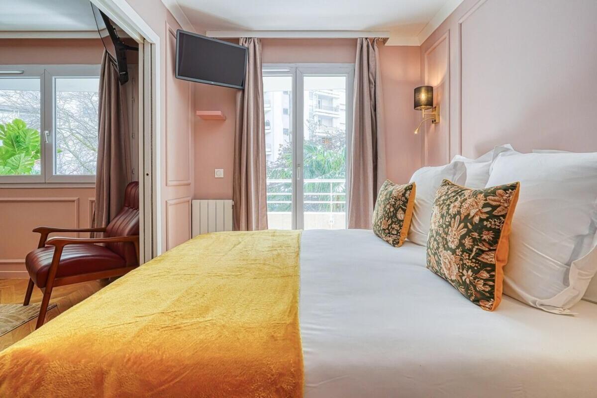 Melody Suite In Paris Courbevoie Bagian luar foto