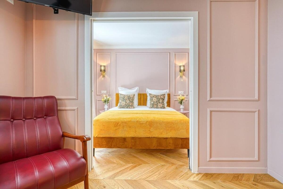 Melody Suite In Paris Courbevoie Bagian luar foto