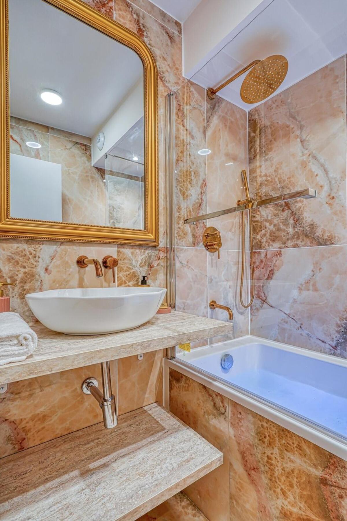 Melody Suite In Paris Courbevoie Bagian luar foto