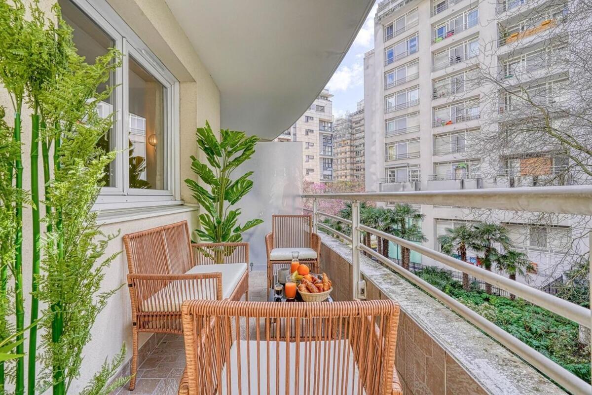 Melody Suite In Paris Courbevoie Bagian luar foto